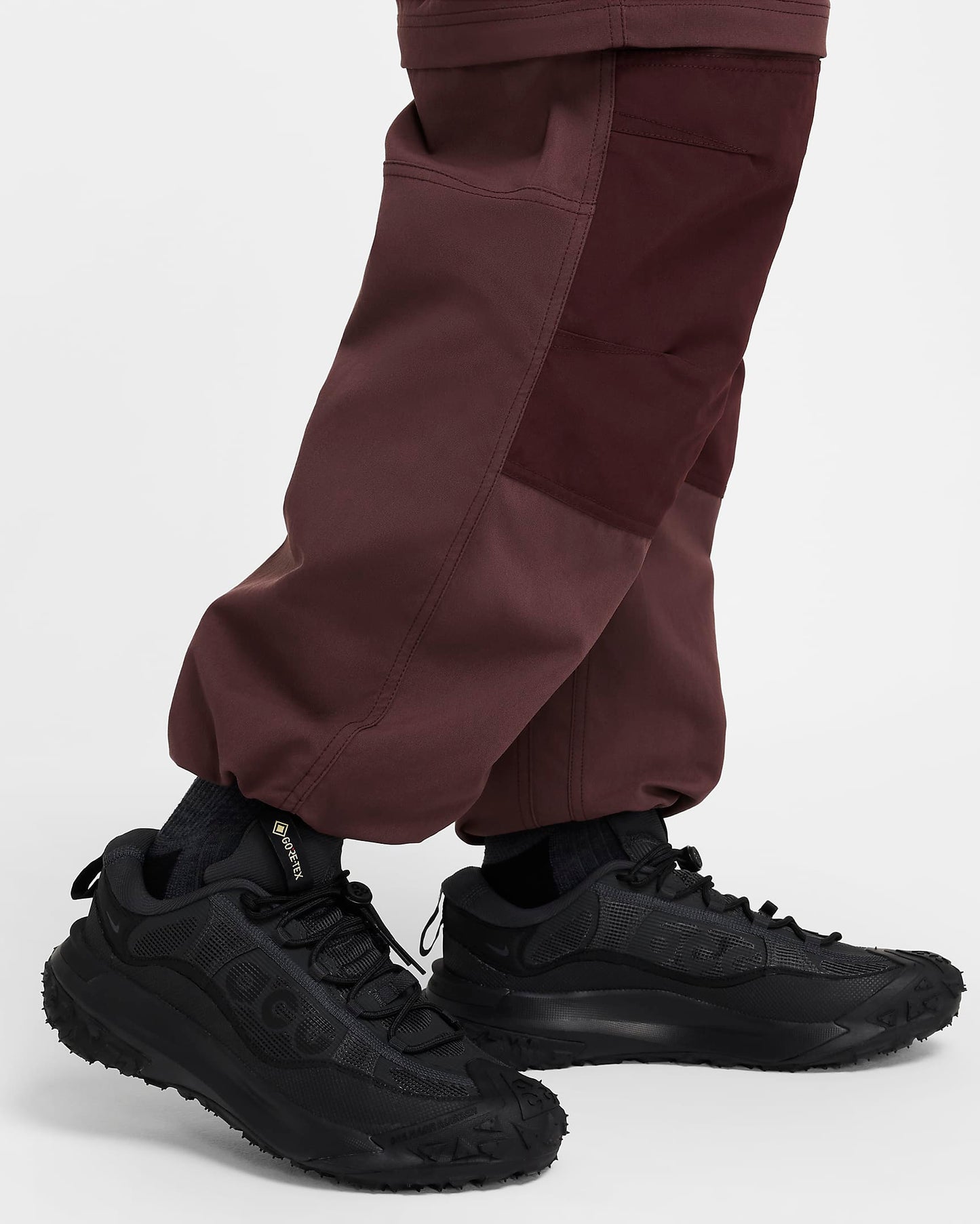 Calça Cargo Nike ACG Smith Summit